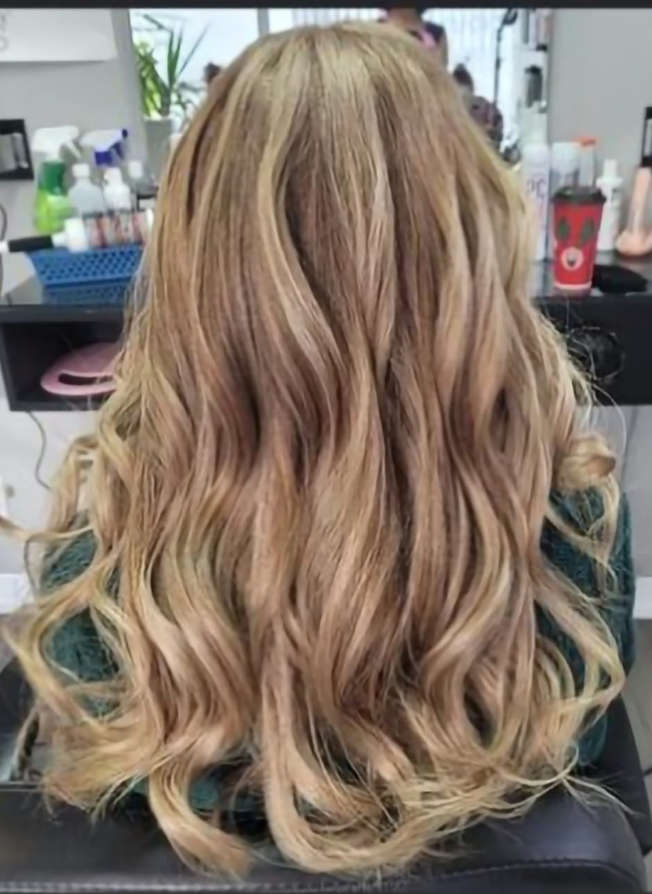 Blonde hair colour and hair cut by Sania M Hairstylist, hairdresser based in Guelph.