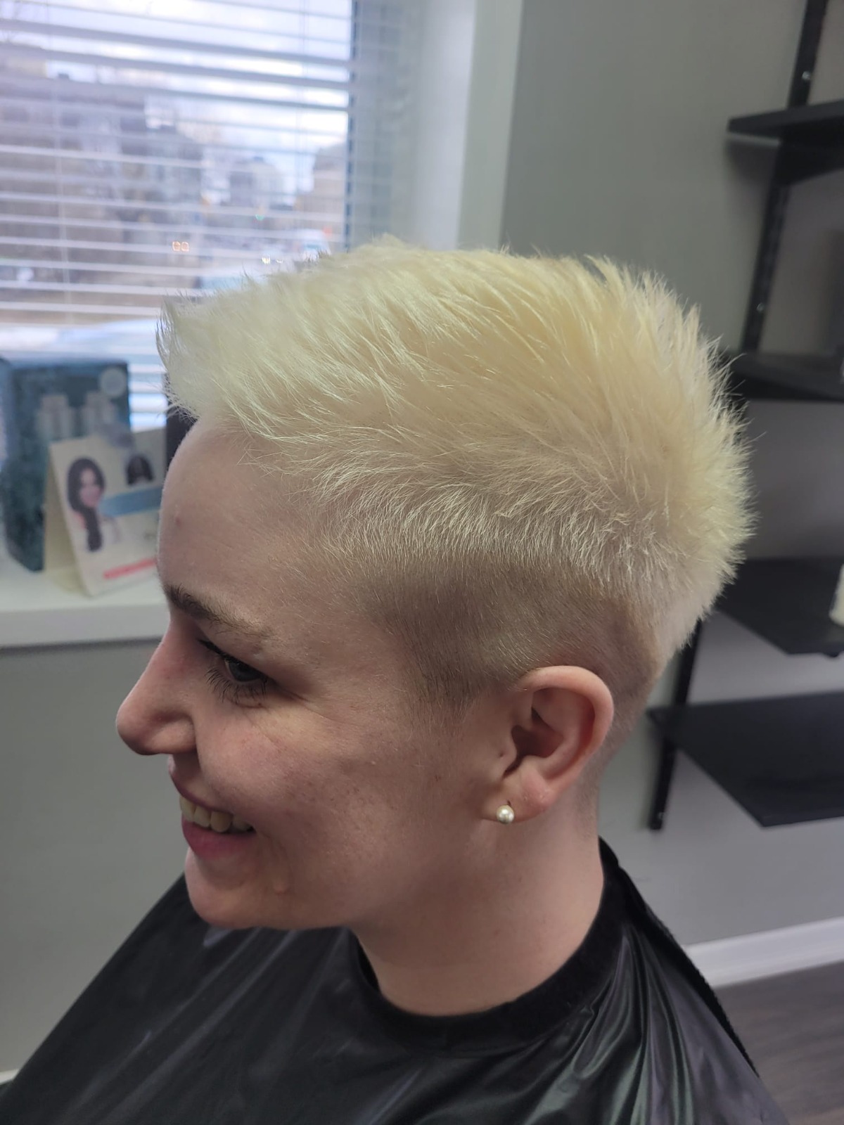 Blonde hair colour and hair cut by Sania M Hairstylist, hairdresser based in Guelph.